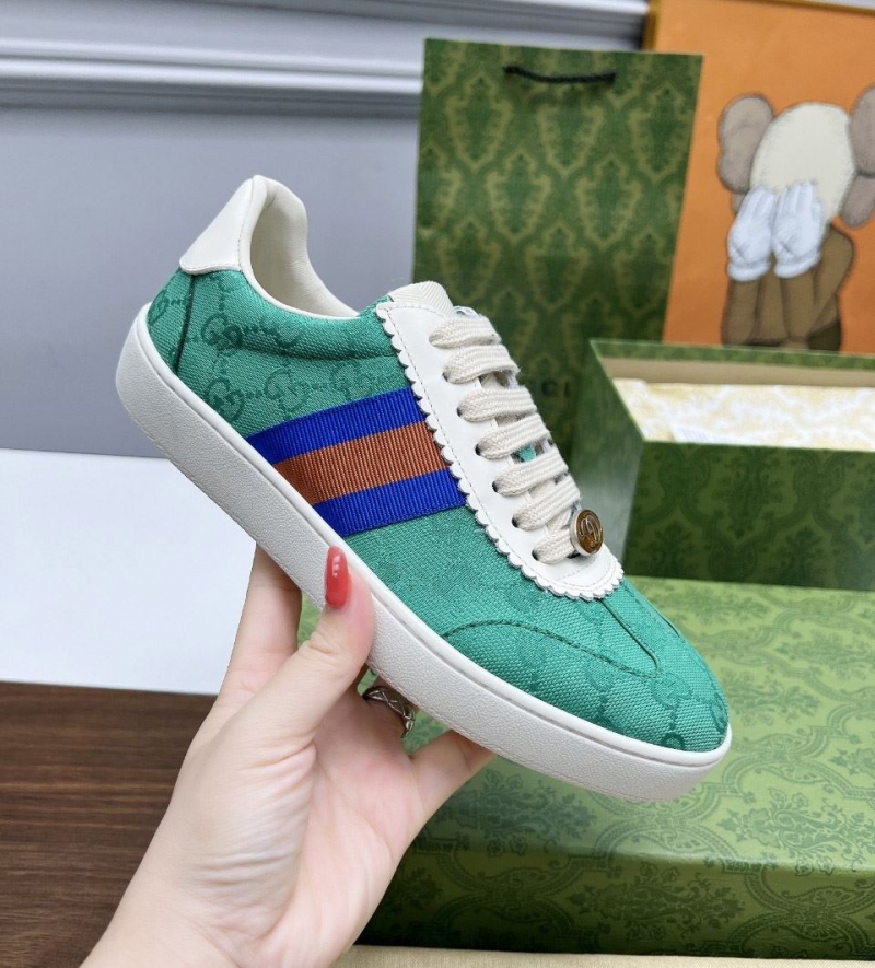 G*u*i casual shoes